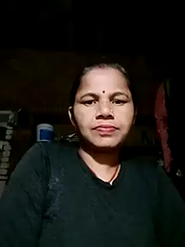 Snapshot of Pooja_sahu chatting on 02/26/26, 02:38 Pooja sahu online show from 02/26/26, 02:38