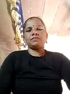 Snapshot of Pooja_sahu chatting on 04/22/26, 10:39 Pooja sahu online show from 04/22/26, 10:39