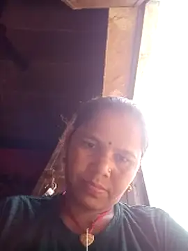 Snapshot of Pooja_sahu chatting on 04/26/26, 05:27 Pooja sahu online show from 04/26/26, 05:27