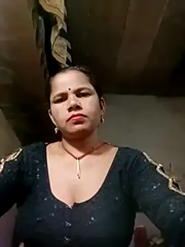 Snapshot of Pooja_sahu chatting on 05/03/26, 06:58 Pooja sahu online show from 05/03/26, 06:58