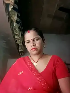 Snapshot of Pooja_sahu chatting on 05/22/26, 04:34 Pooja sahu online show from 05/22/26, 04:34