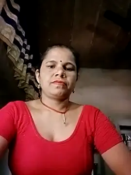 Snapshot of Pooja_sahu chatting on 05/28/26, 06:21 Pooja sahu online show from 05/28/26, 06:21