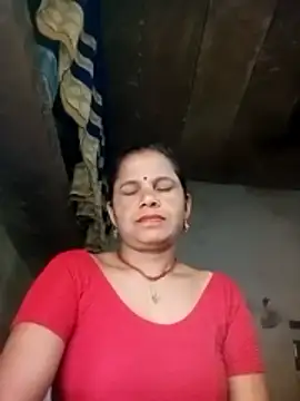 Snapshot of Pooja_sahu chatting on 06/06/26, 10:03 Pooja sahu online show from 06/06/26, 10:03