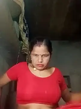 Snapshot of Pooja_sahu chatting on 07/17/26, 06:35 Pooja sahu online show from 07/17/26, 06:35