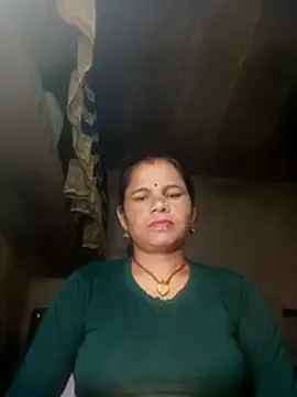 Snapshot of Pooja_sahu chatting on 07/21/26, 08:00 Pooja sahu online show from 07/21/26, 08:00