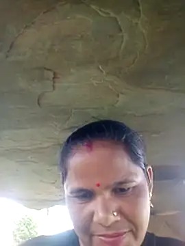 Snapshot of Pooja_sahu chatting on 07/22/26, 10:29 Pooja sahu online show from 07/22/26, 10:29