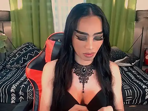 Snapshot of VeshtidaTS chatting on 02/11/26, 08:30 VeshtidaTS online show from 02/11/26, 08:30