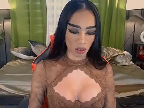 Snapshot of VeshtidaTS chatting on 03/01/26, 04:03 VeshtidaTS online show from 03/01/26, 04:03