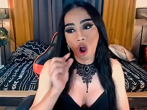 Snapshot of VeshtidaTS chatting on 03/28/26, 08:03 VeshtidaTS online show from 03/28/26, 08:03