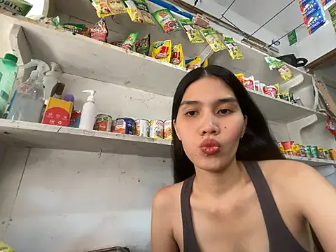 Snapshot of Sweetiebabe25 chatting on 04/22/26, 04:37 Sweetiebabe25 online show from 04/22/26, 04:37