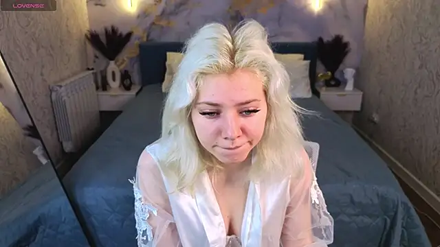 Snapshot of Kate_Krose chatting on 03/02/26, 01:08 Kate Krose online show from 03/02/26, 01:08