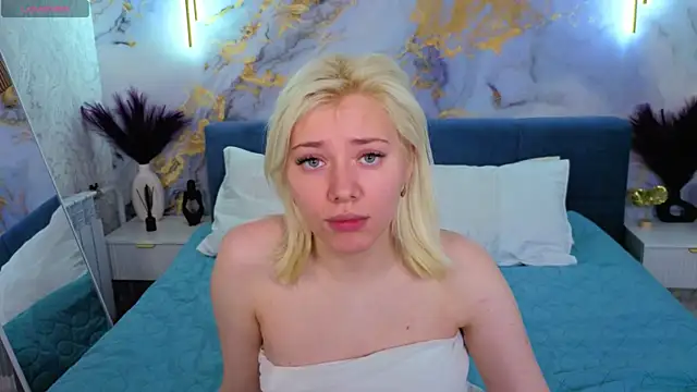 Snapshot of Kate_Krose chatting on 03/26/26, 01:01 Kate Krose online show from 03/26/26, 01:01