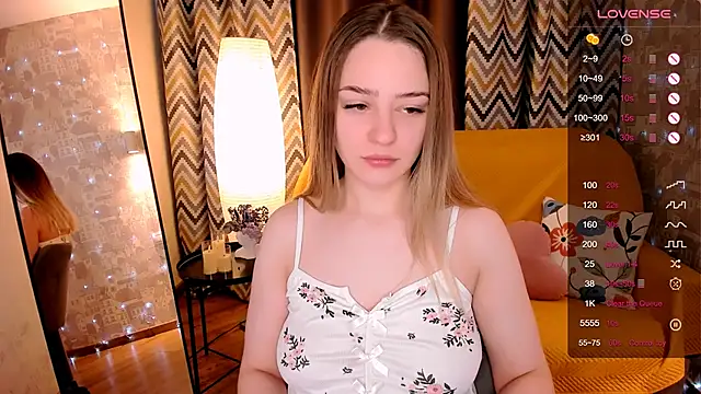 Snapshot of cherrykississ chatting on 04/01/26, 02:01 cherrykississ online show from 04/01/26, 02:01