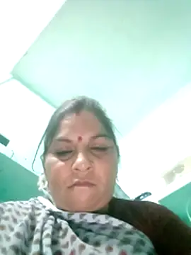 Snapshot of Rajni248096 chatting on 04/23/26, 01:46 Rajni248096 online show from 04/23/26, 01:46