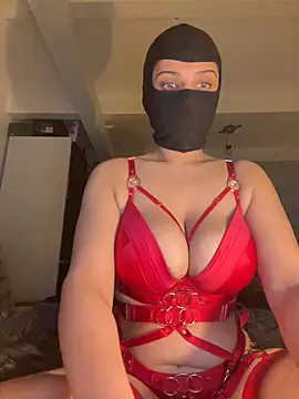 Snapshot of HelinHot chatting on 03/08/26, 06:12 HelinHot online show from 03/08/26, 06:12