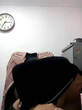 MiaSantana  online show from 04/02/26, 12:14