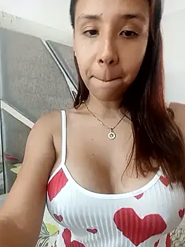 Snapshot of MiaSantana_ chatting on 06/15/26, 06:54 MiaSantana online show from 06/15/26, 06:54