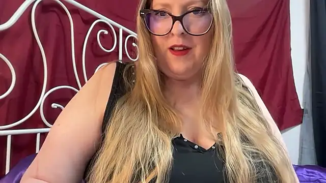 MissCharlotteXx online show from 04/10/26, 01:49
