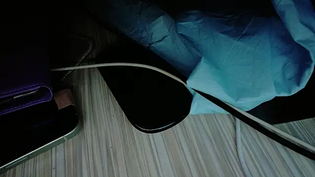 Snapshot of lenanane0126 chatting on 03/17/26, 06:00 lenanane0126 online show from 03/17/26, 06:00