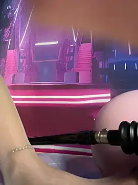 Snapshot of lenanane0126 chatting on 03/21/26, 08:19 lenanane0126 online show from 03/21/26, 08:19