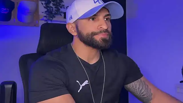 SamDornan51 online show from 03/19/26, 01:20