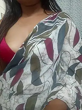 Snapshot of priya__sexxyy chatting on 03/09/26, 01:04 priya sexxyy online show from 03/09/26, 01:04