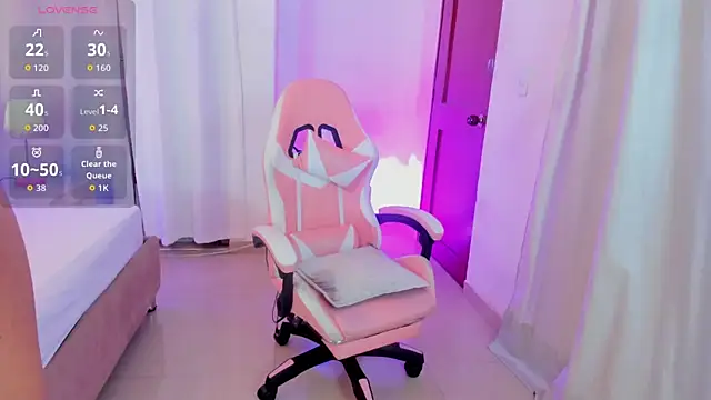 karlaa megan online show from 02/23/26, 07:33