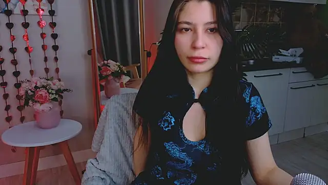 ValeryOhara  online show from 02/15/26, 08:38