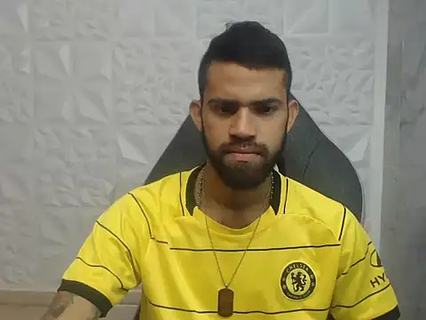 Snapshot of chacorta_ chatting on 02/04/26, 01:17 chacorta online show from 02/04/26, 01:17