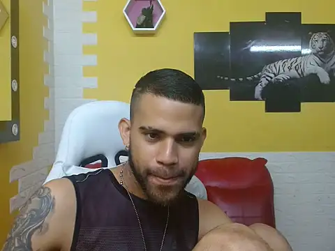 Snapshot of chacorta_ chatting on 04/27/26, 01:09 chacorta online show from 04/27/26, 01:09