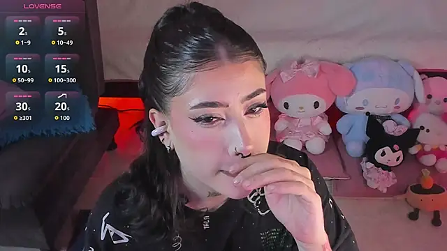 Snapshot of Tamara_uwu chatting on 03/03/26, 10:26 Tamara uwu online show from 03/03/26, 10:26