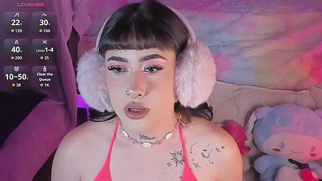 Snapshot of Tamara_uwu chatting on 04/13/26, 11:54 Tamara uwu online show from 04/13/26, 11:54