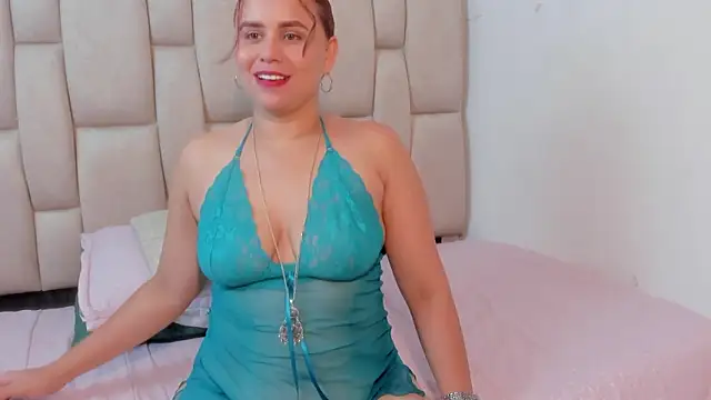 Snapshot of alennax chatting on 02/02/26, 12:15 alennax online show from 02/02/26, 12:15