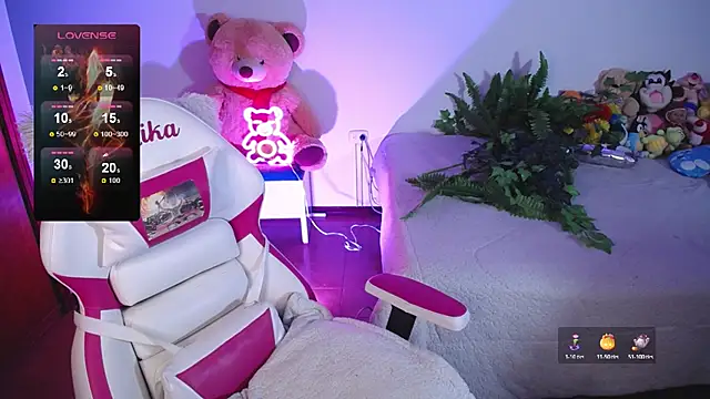 lika little0 online show from 02/07/26, 01:09