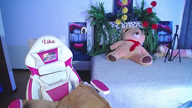 lika little0 online show from 03/09/26, 09:30