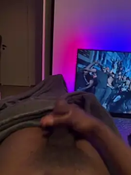 Snapshot of cumfirst1 chatting on 03/20/26, 05:07 cumfirst1 online show from 03/20/26, 05:07