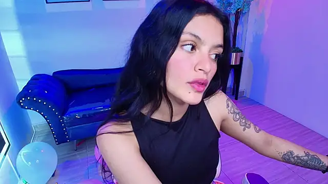 Maddie T18 online show from 04/16/26, 09:39