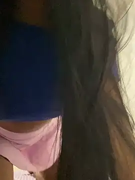 Snapshot of fahzinha chatting on 02/22/26, 01:40 fahzinha online show from 02/22/26, 01:40