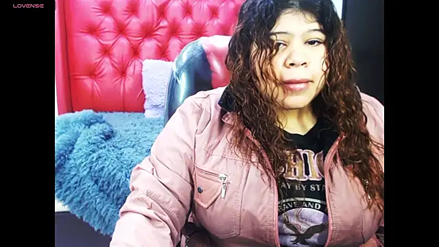 Snapshot of Cloe_r chatting on 02/02/26, 08:40 Cloe r online show from 02/02/26, 08:40