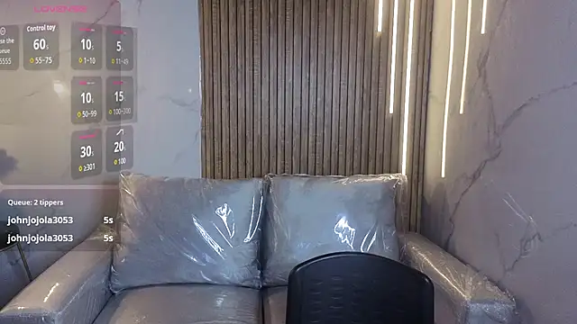 Snapshot of Perla_lovely_ chatting on 06/05/26, 12:00 Perla lovely online show from 06/05/26, 12:00