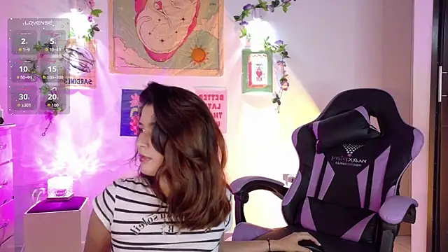 Snapshot of emicute_ chatting on 02/07/26, 01:53 emicute online show from 02/07/26, 01:53