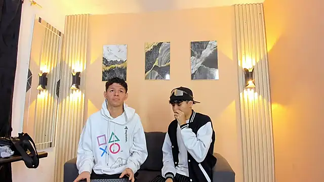 DesiresOfOlympus  online show from 04/13/26, 08:03