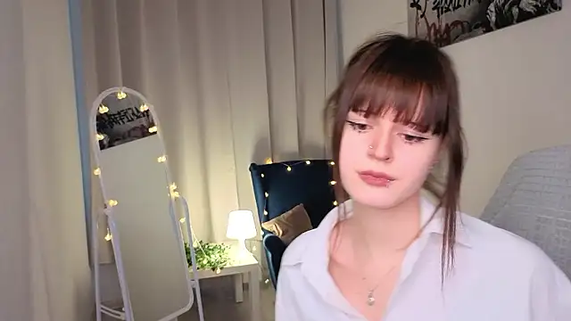 Snapshot of michelewild chatting on 02/21/26, 01:34 michelewild online show from 02/21/26, 01:34