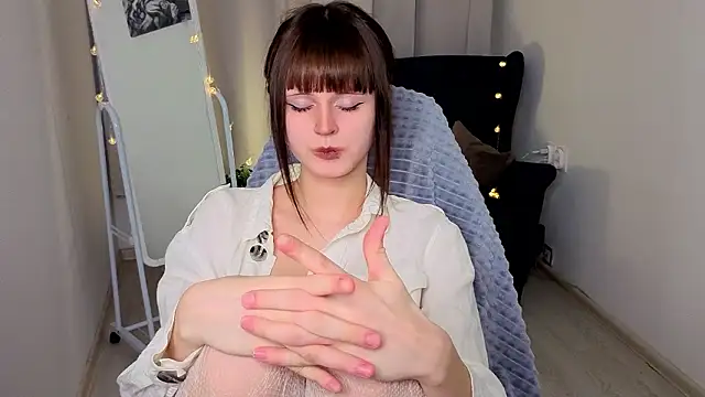 Snapshot of michelewild chatting on 03/03/26, 02:12 michelewild online show from 03/03/26, 02:12