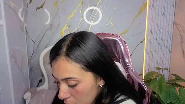 Snapshot of Abby1_b_ chatting on 02/17/26, 08:26 Abby1 b online show from 02/17/26, 08:26