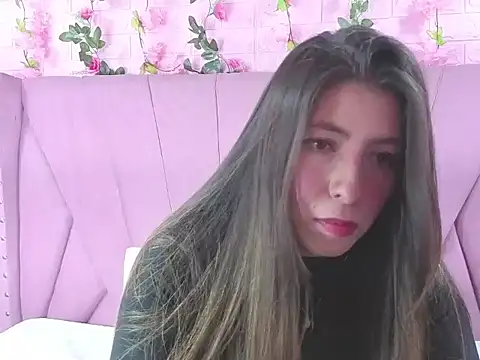 Snapshot of EmberCooper_ chatting on 03/22/26, 02:04 EmberCooper online show from 03/22/26, 02:04