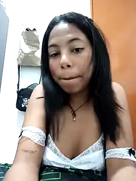Snapshot of SexyDesire_ chatting on 03/03/26, 03:40 SexyDesire online show from 03/03/26, 03:40