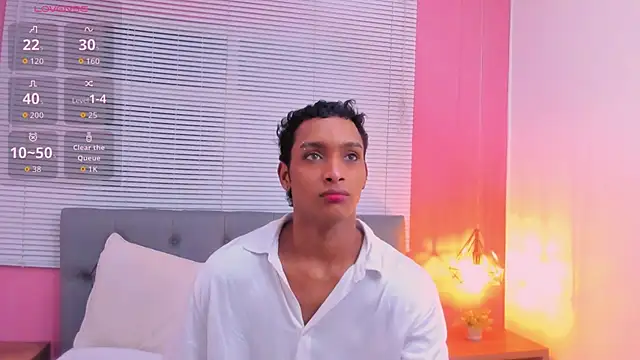 Snapshot of drako18_ chatting on 03/24/26, 03:44 drako18 online show from 03/24/26, 03:44