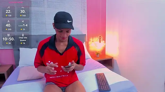 Snapshot of drako18_ chatting on 03/30/26, 02:12 drako18 online show from 03/30/26, 02:12