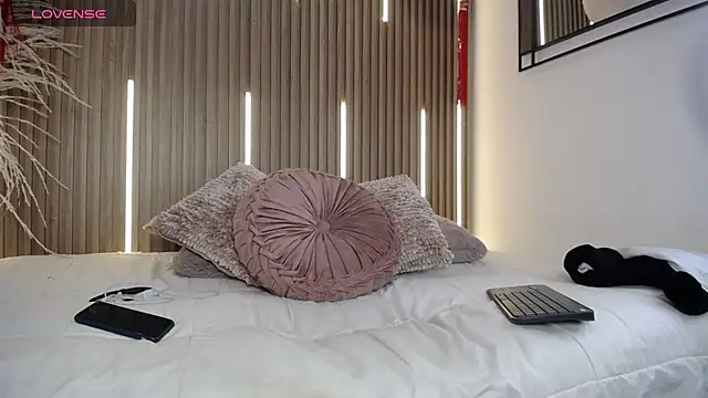 Snapshot of David_Banks_ chatting on 03/29/26, 12:05 David Banks online show from 03/29/26, 12:05